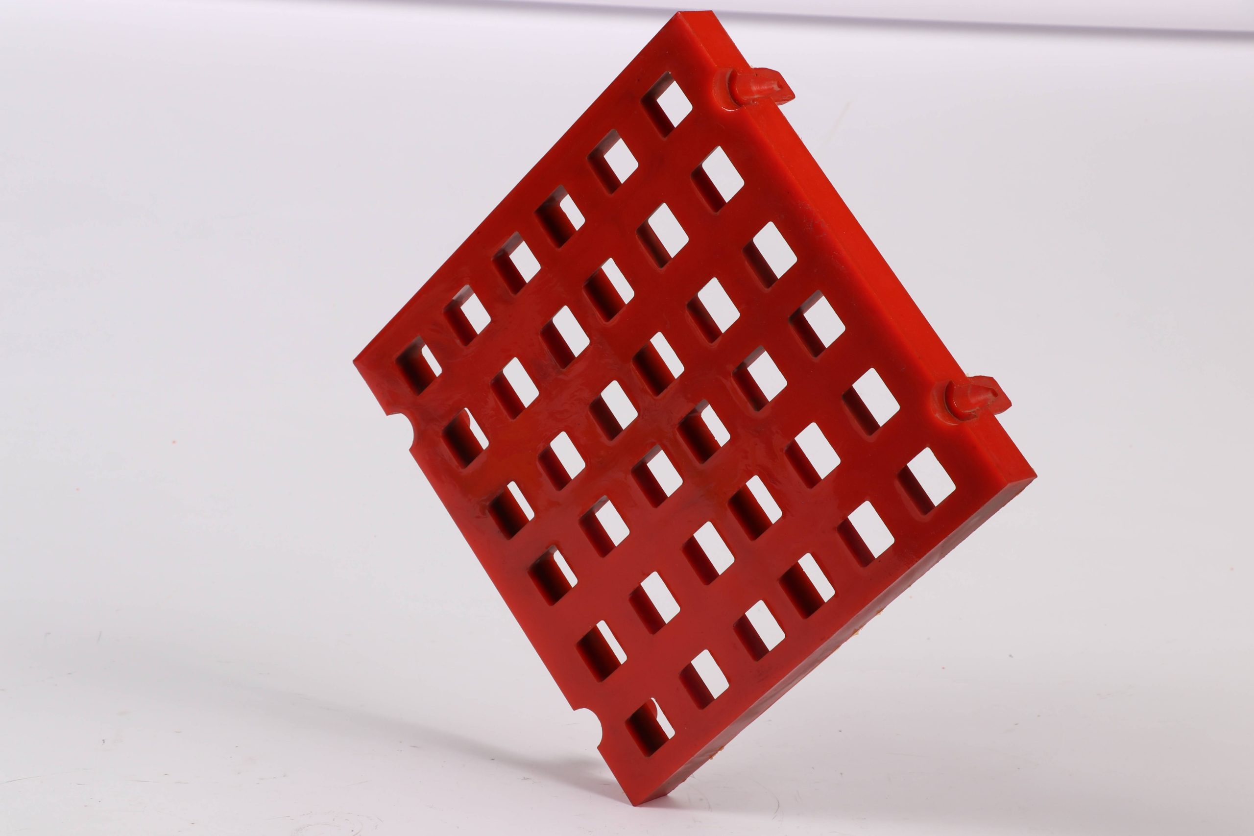 Modular polyurethane screen panel for various screening equipment in mining and coal washing